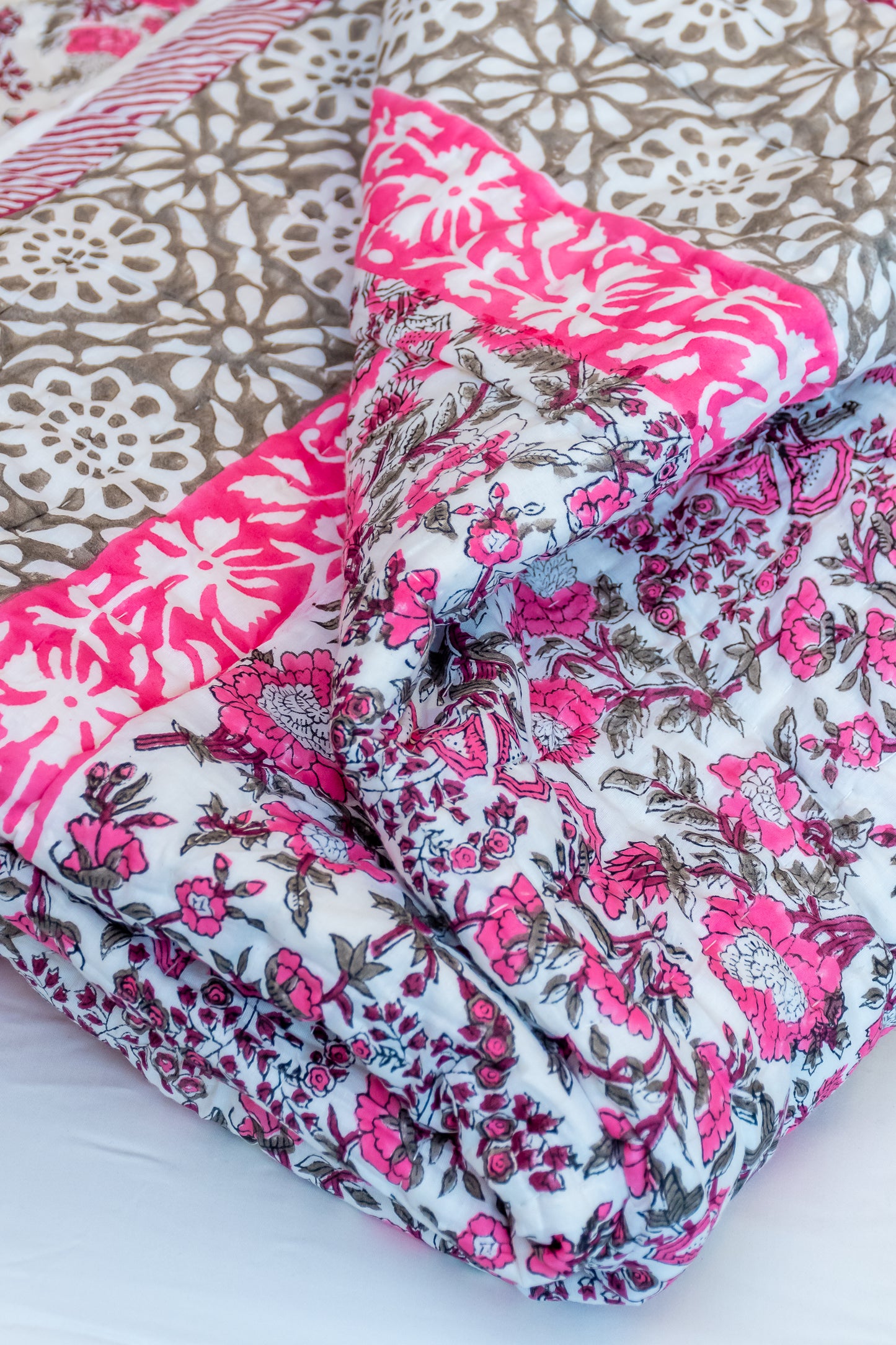 Pink Floral Cotton quilt