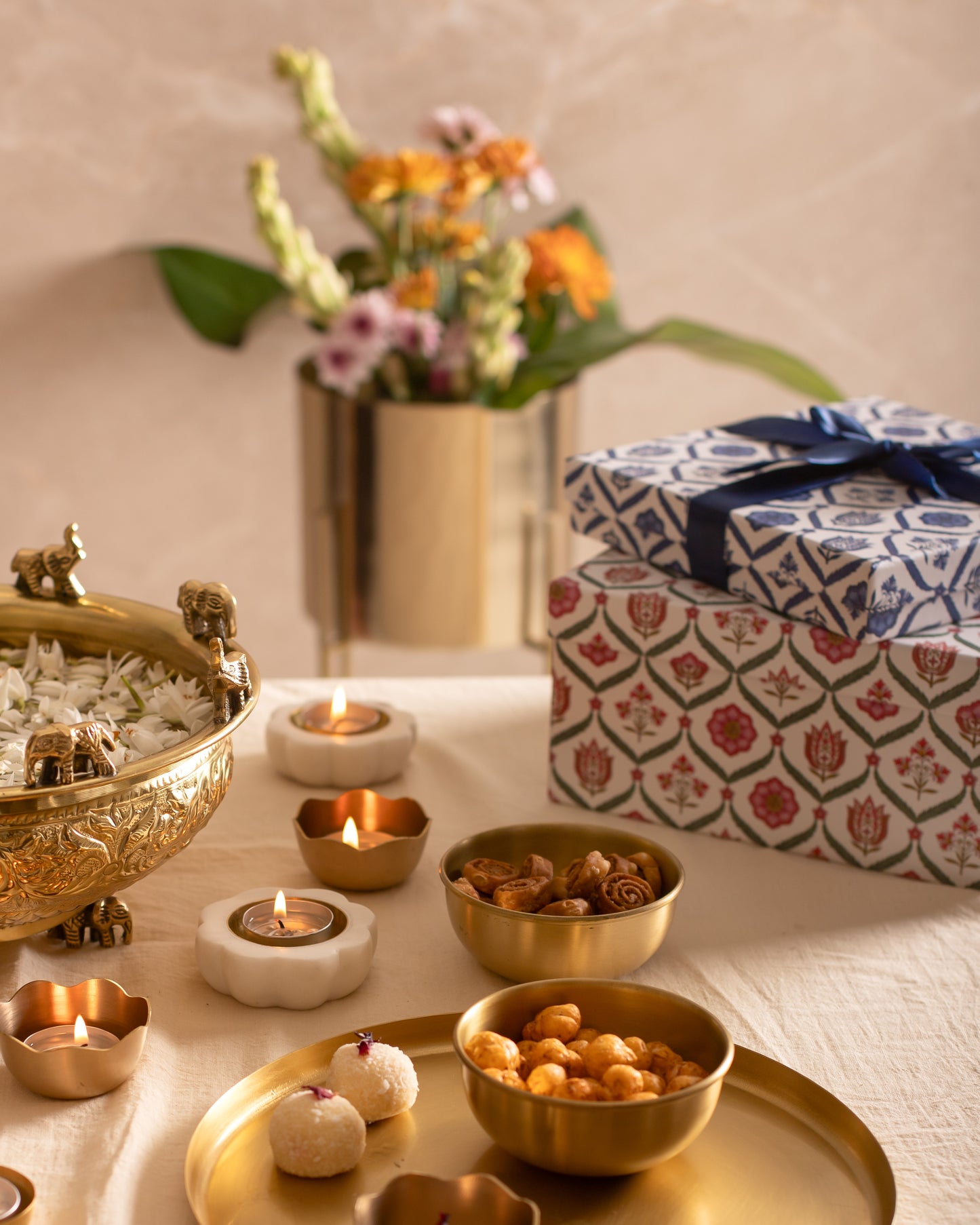 Tulip candle holder and chaand diya's gift box (with products)