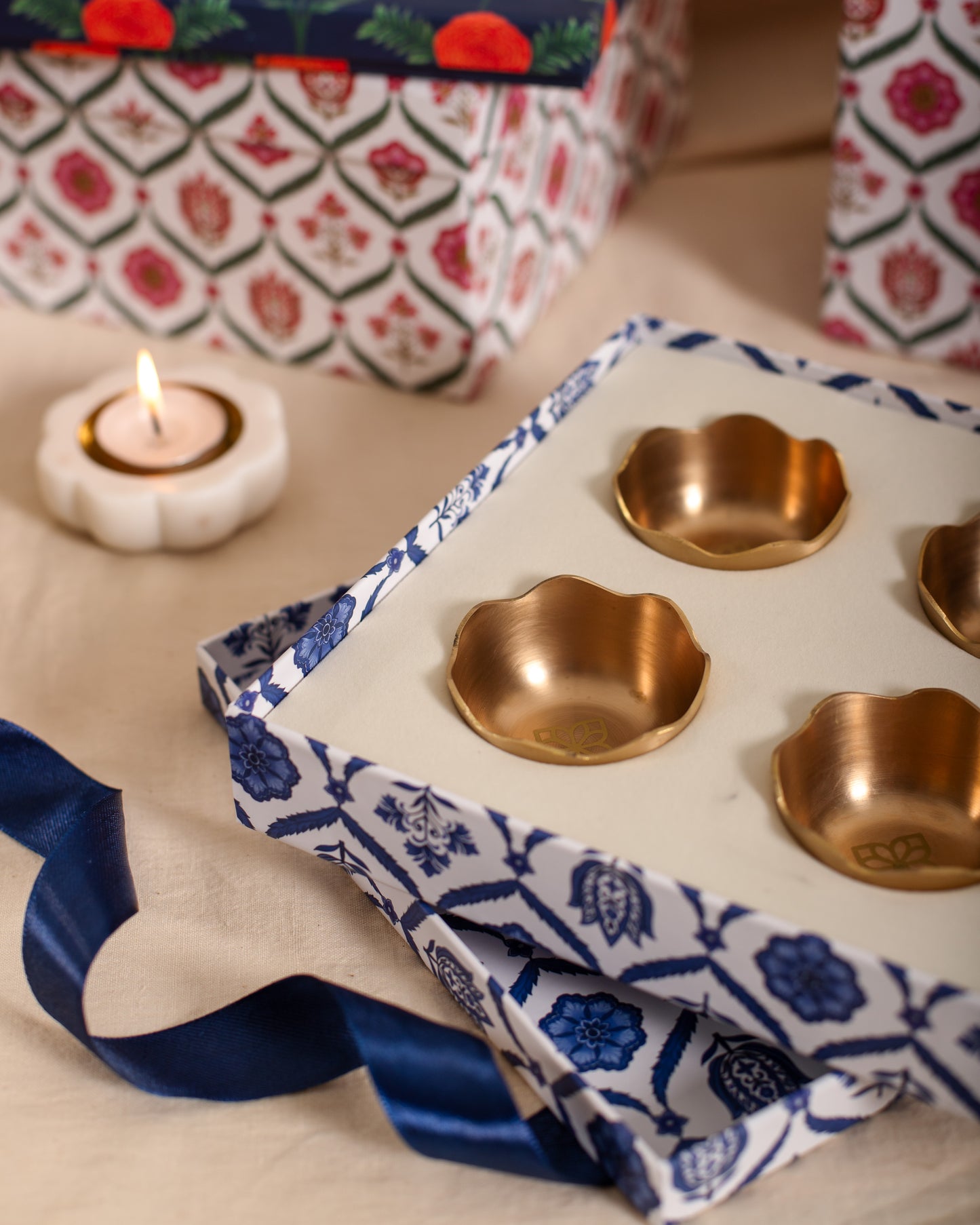 Gift box (for suchi lotus diya)