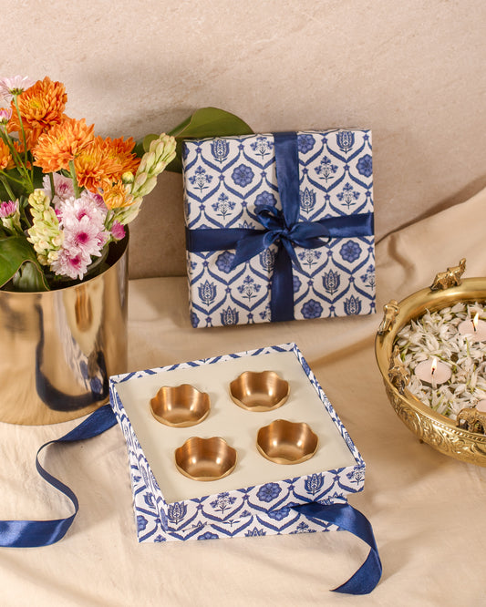 Gift box (for suchi lotus diya)