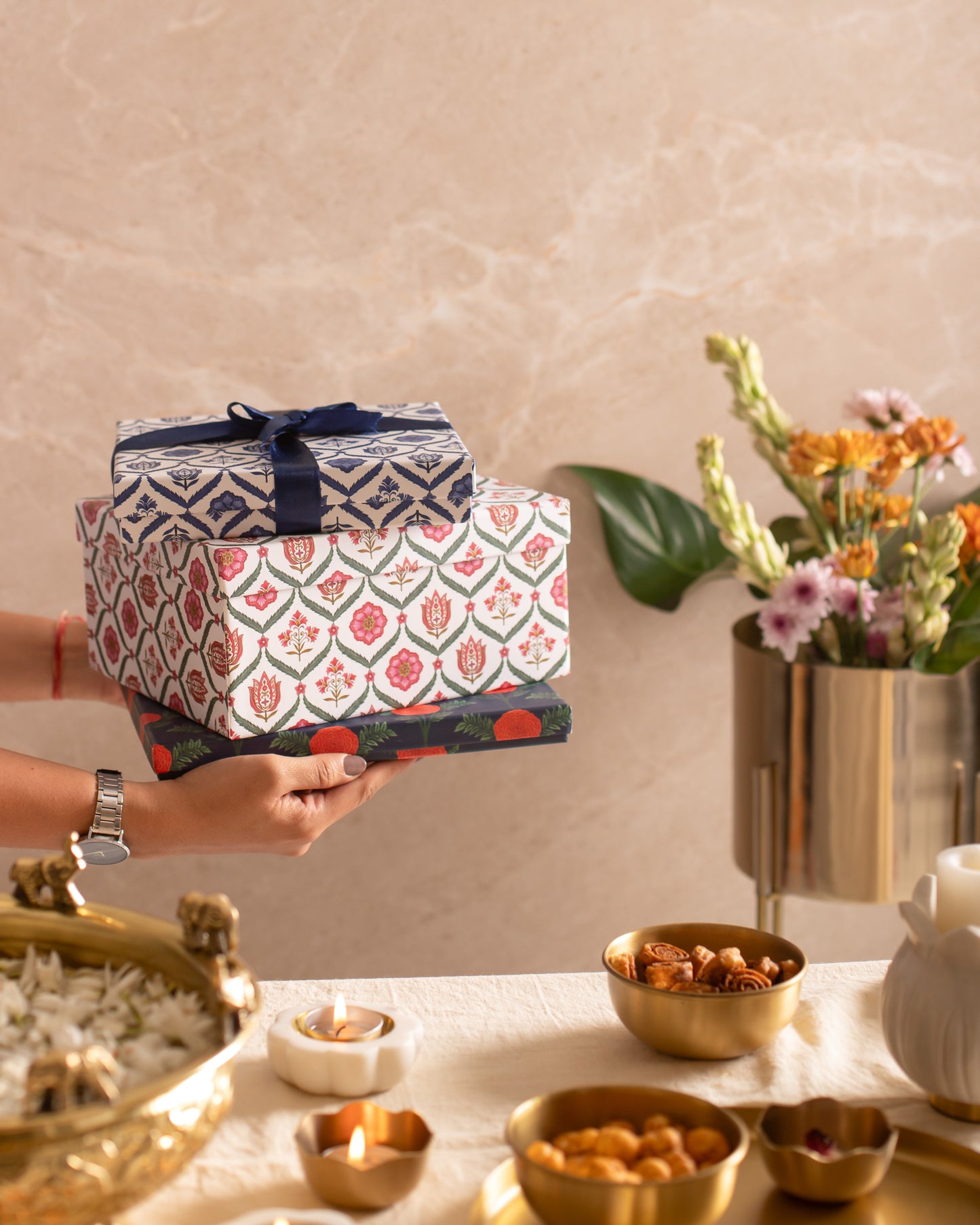 Tulip candle holder and chaand diya's gift box (with products)