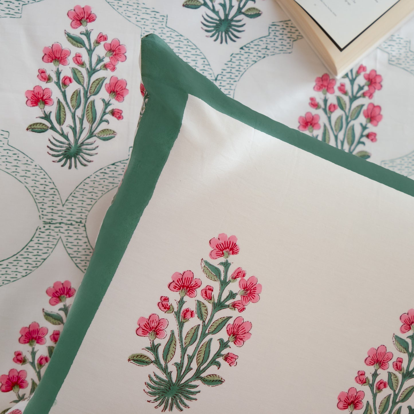 Rang Mahal- Floral Bedsheet set