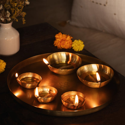 Suchi Brass diyas