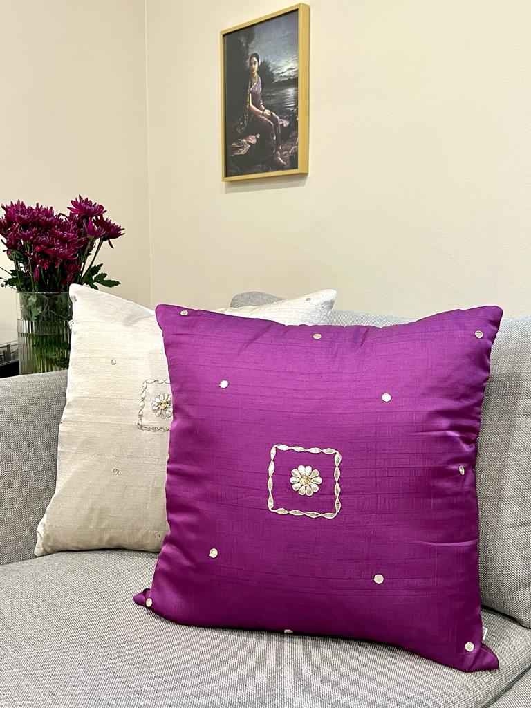 Mriya petal cushion cover - 18/18"